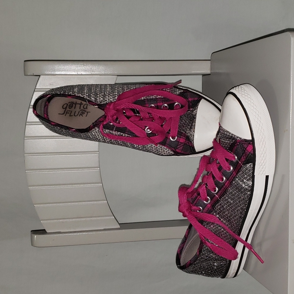 Gotta Flurt low top sneakers
